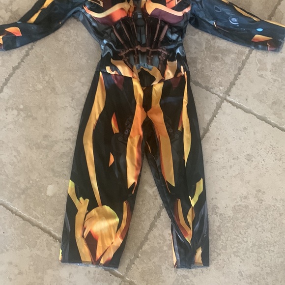 Bumblebee Transformers costume - Picture 3 of 4